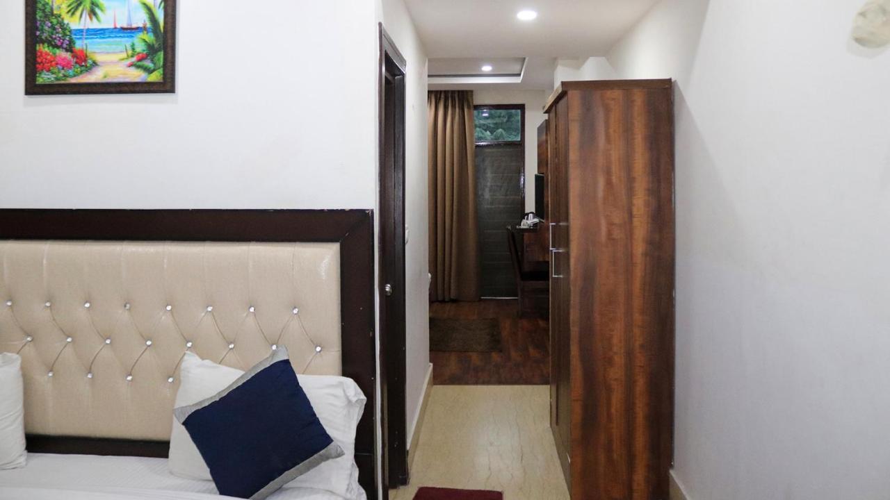 Отель Ak Continental - Mcleodganj Дармсала Экстерьер фото